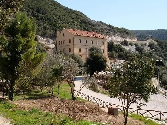 Student'S Hostel Gowett Campiglia Marittima 3*,  Italy