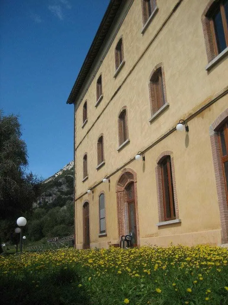 Student'S Hostel Gowett Campiglia Marittima Italy
