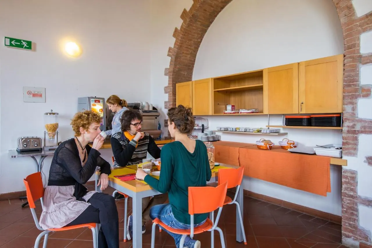 Hotel Student'S Hostel Gowett Campiglia Marittima